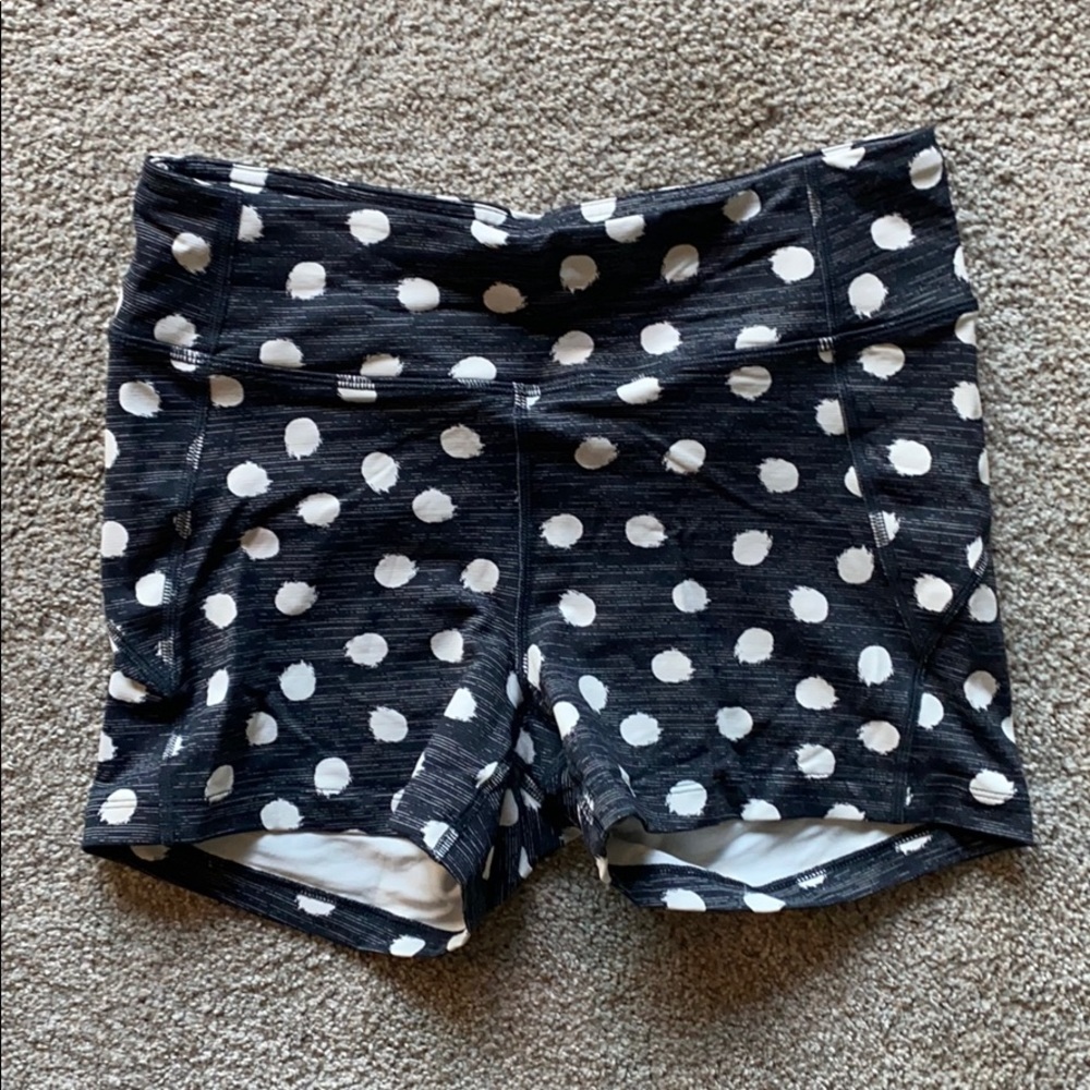 LIMITED RUN Black Polka 3.5in Flex Shorts, M